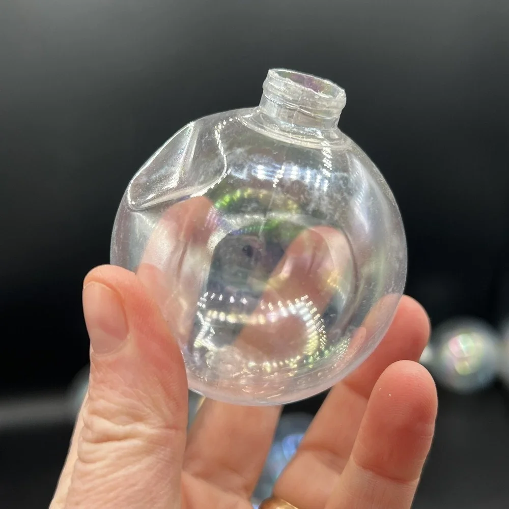 12 Clear Fillable‎ Round Ornaments 3
